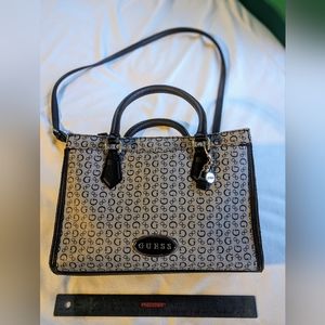 Guess - satchel/handbag.
